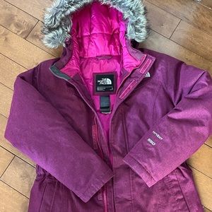 North face girl’s coat, good condition